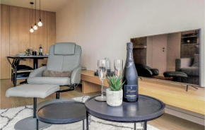 Beautiful Apartment In Oostende